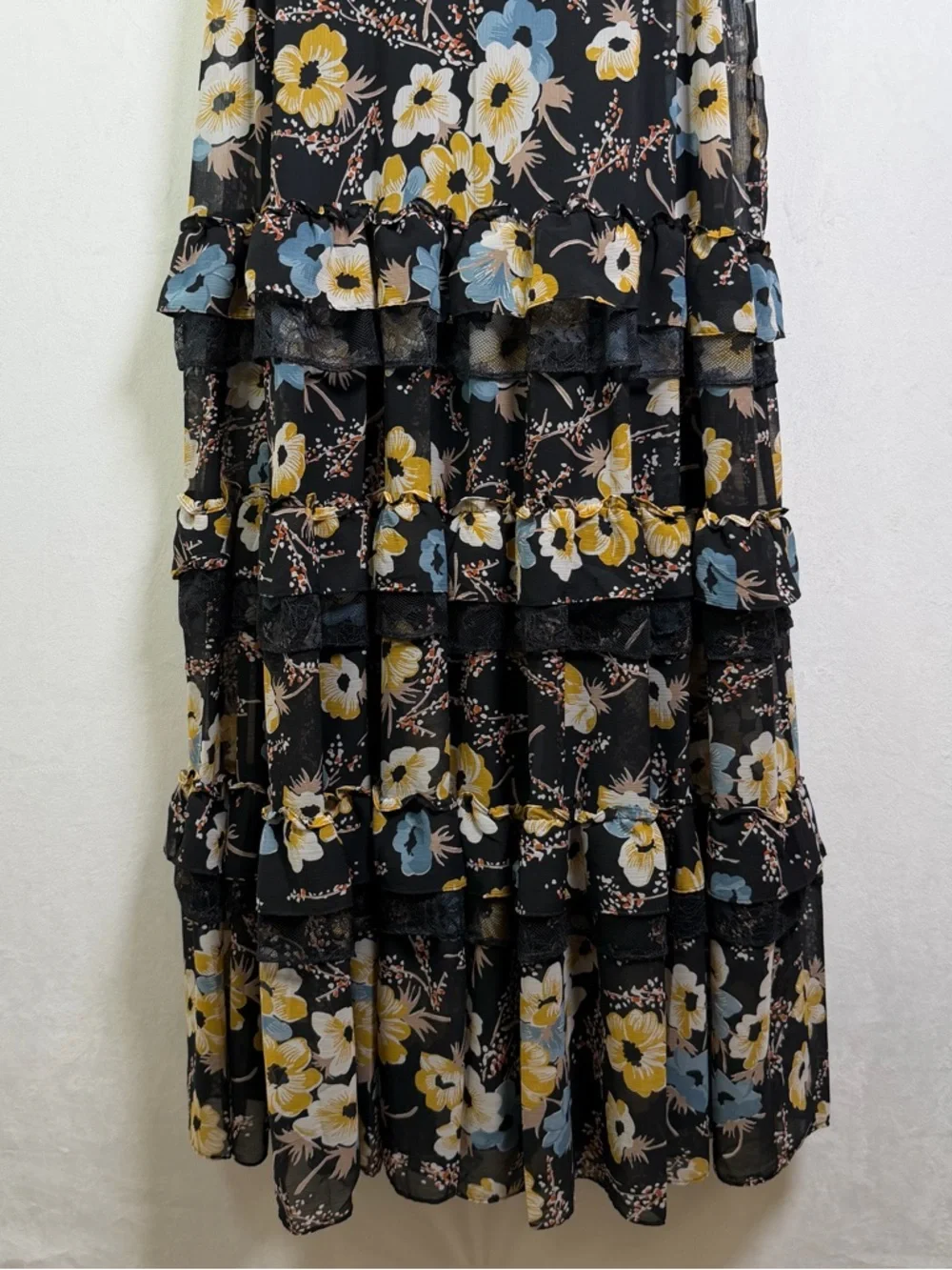 Ralph Lauren Women’s Floral Tiered Georgette Gown Sz 16 Romantic Lace Trim - Picture 11 of 15